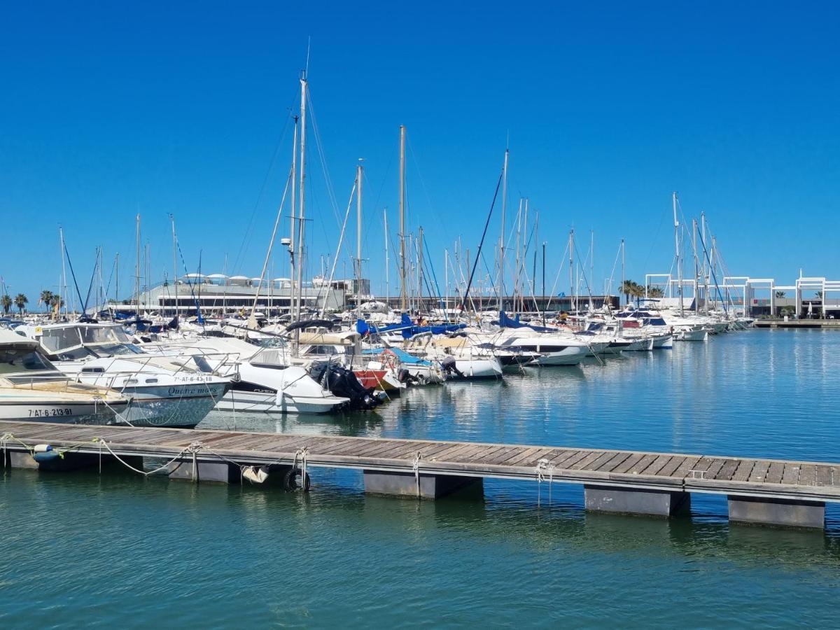 Apartamentos En Denia Frente Al Puerto! Екстериор снимка