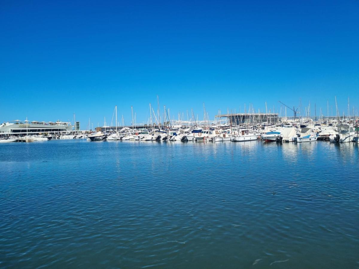 Apartamentos En Denia Frente Al Puerto! Екстериор снимка
