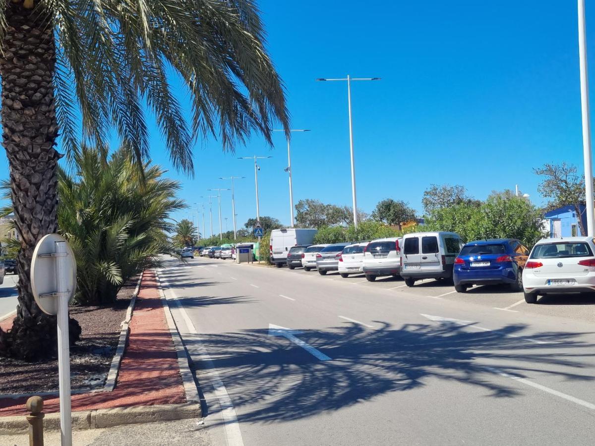Apartamentos En Denia Frente Al Puerto! Екстериор снимка