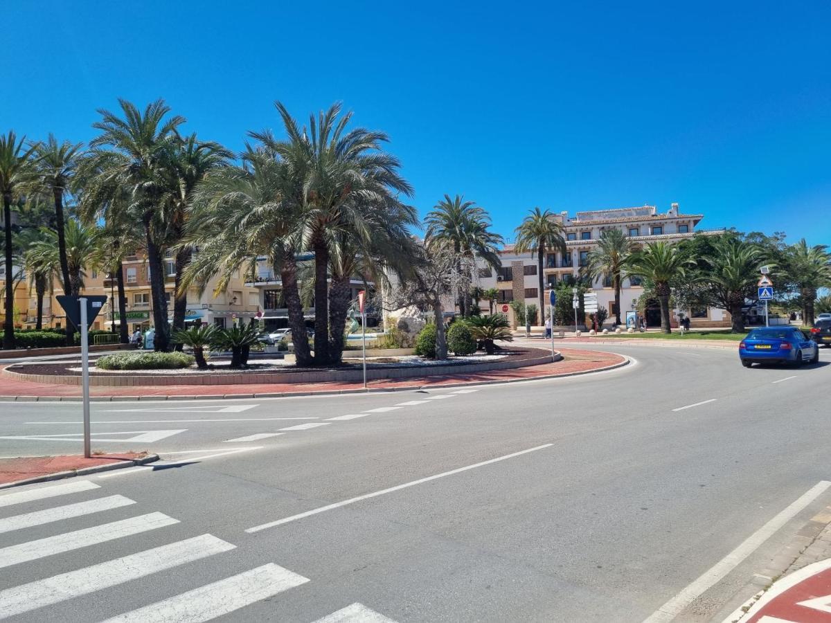 Apartamentos En Denia Frente Al Puerto! Екстериор снимка