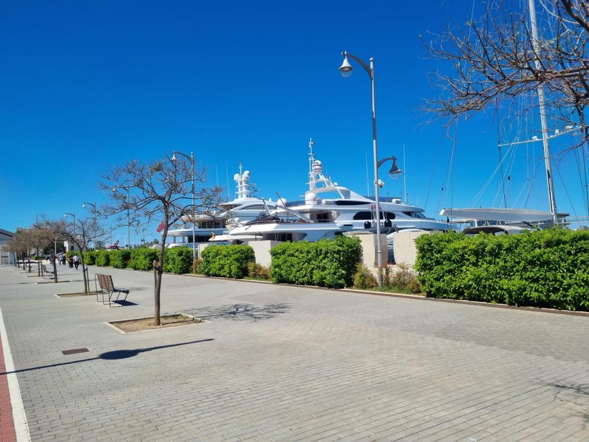 Apartamentos En Denia Frente Al Puerto! Екстериор снимка