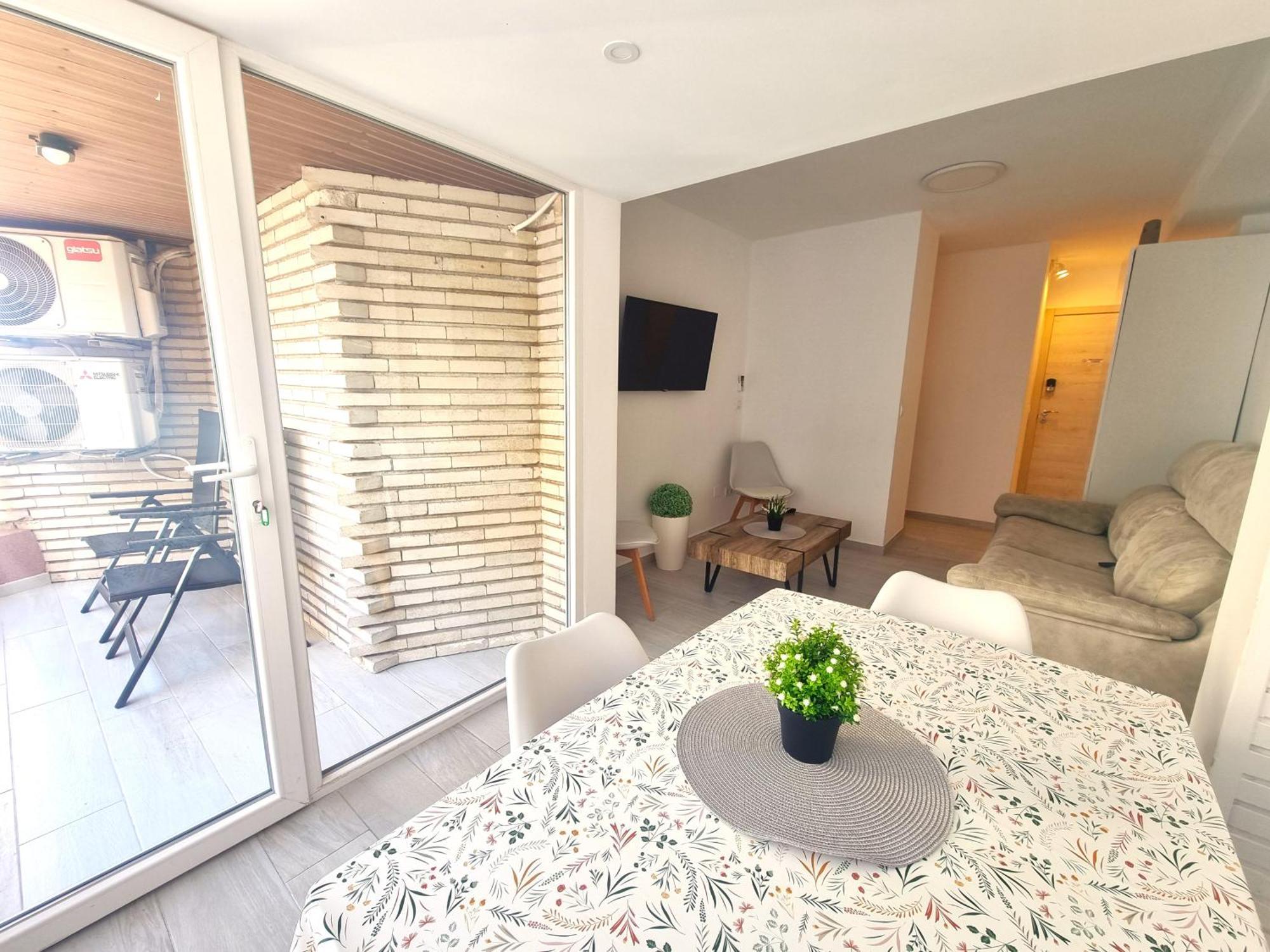 Apartamentos En Denia Frente Al Puerto! Екстериор снимка